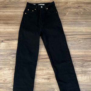 Levi’s Black High Waisted Jeans Straight Leg